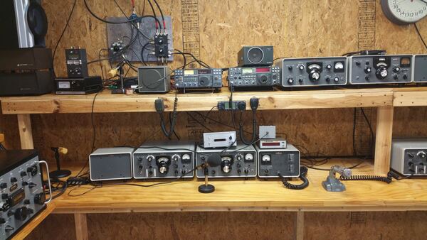 Photograph 5 from N4ZZT Station and Massey Radio Lab Tour
