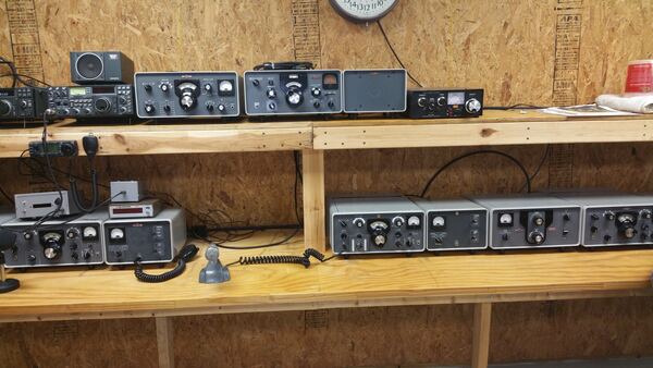 Photograph 6 from N4ZZT Station and Massey Radio Lab Tour