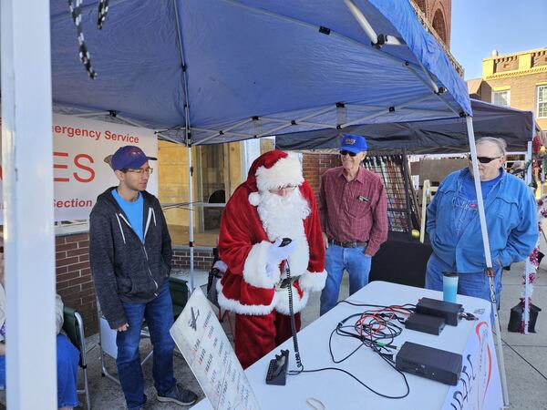 Photograph 2 from Edgefield Town Square Event